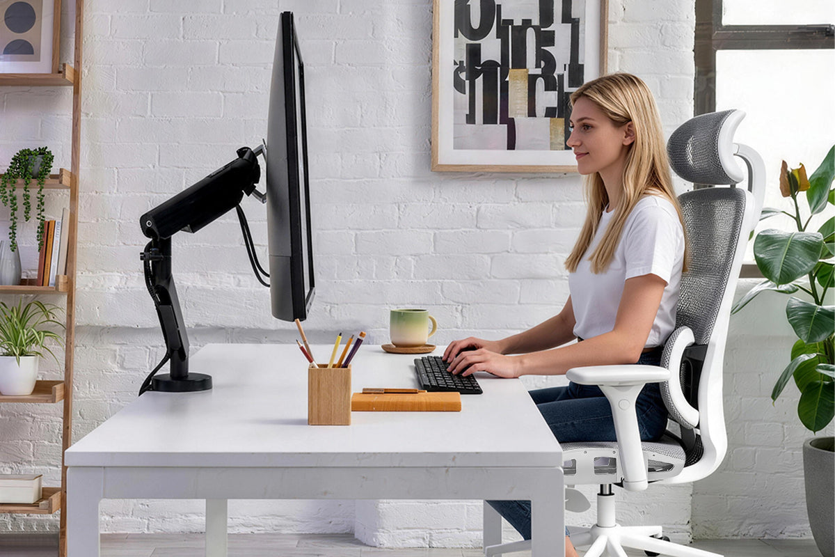 Como evitar dores nas costas no home office: guia completo para trabalhar com mais conforto