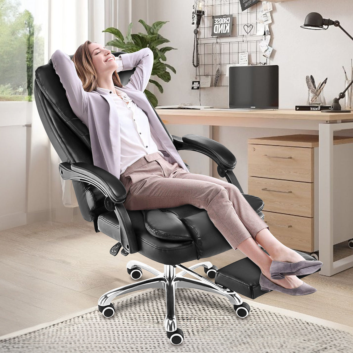 Cadeira de escritório preta Python Fly com acabamento espesso - Combinação com ambiente de escritório moderno 