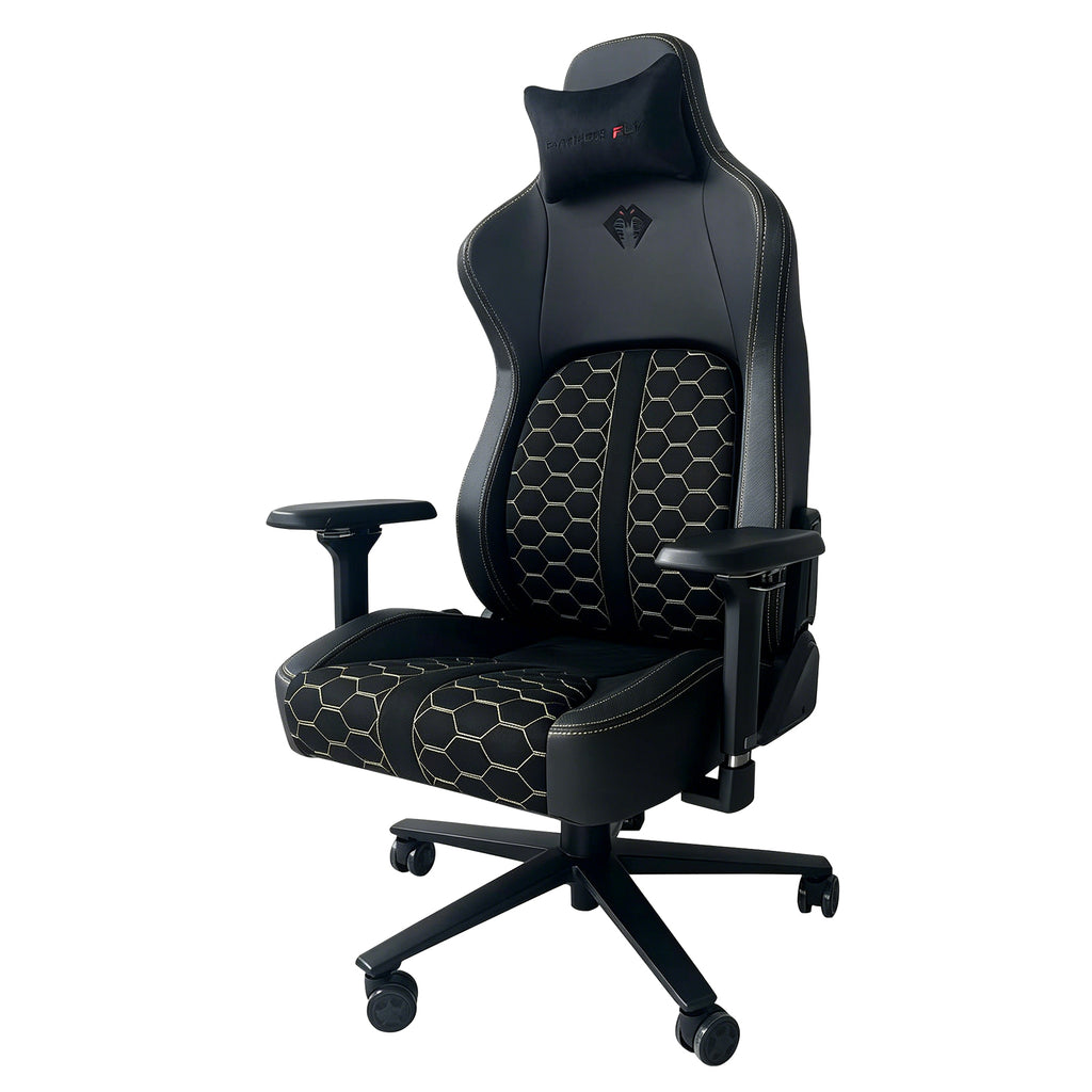 Cadeira gamer Pythonfly HEXA preta com padrão hexagonal dourado, design ergonômico, almofada cervical e lombar